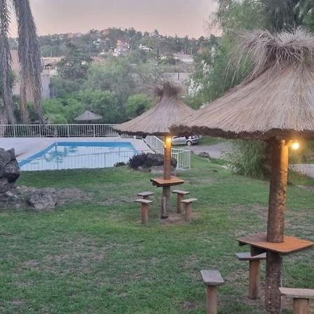 Departamentos Carlos Paz Bajada Al Lago Вилья-Карлос-Пас Экстерьер фото