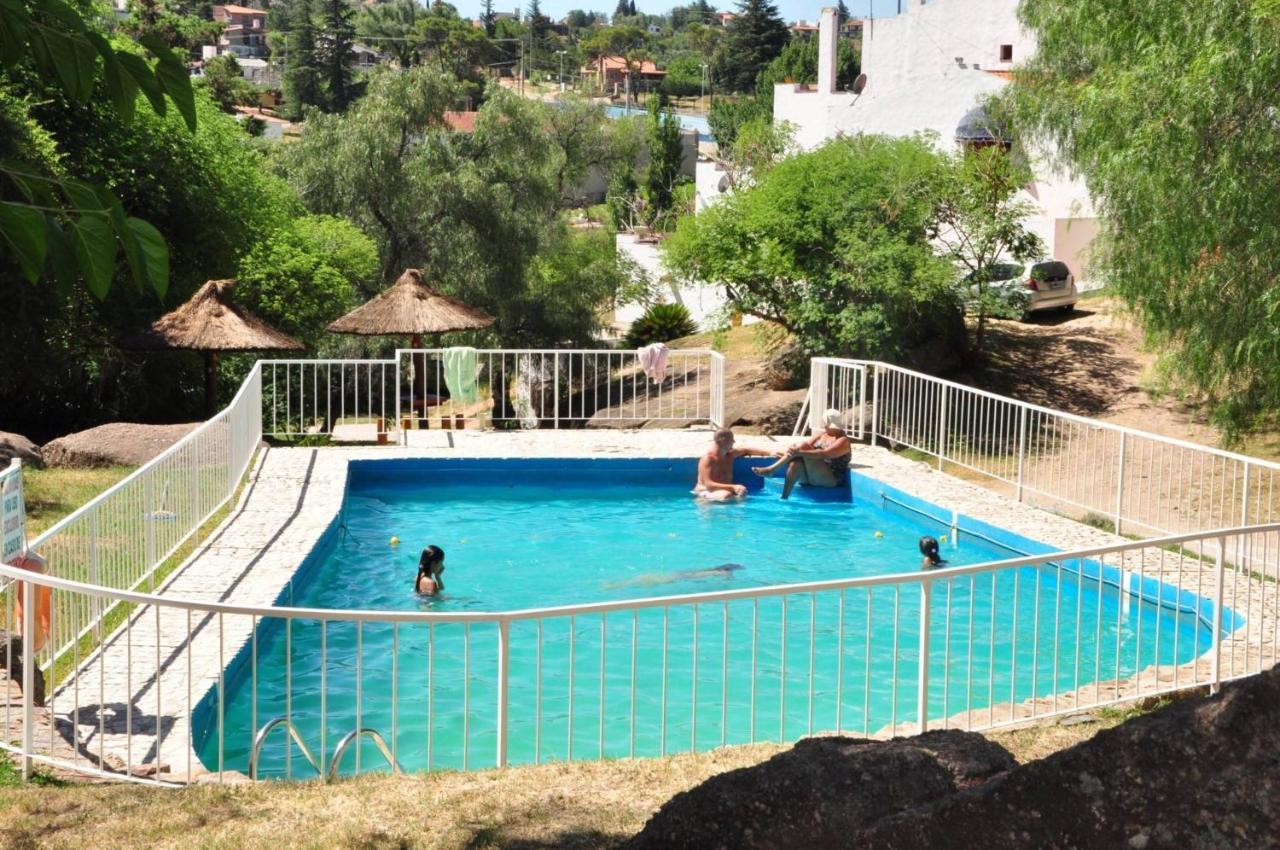 Departamentos Carlos Paz Bajada Al Lago Вилья-Карлос-Пас Экстерьер фото