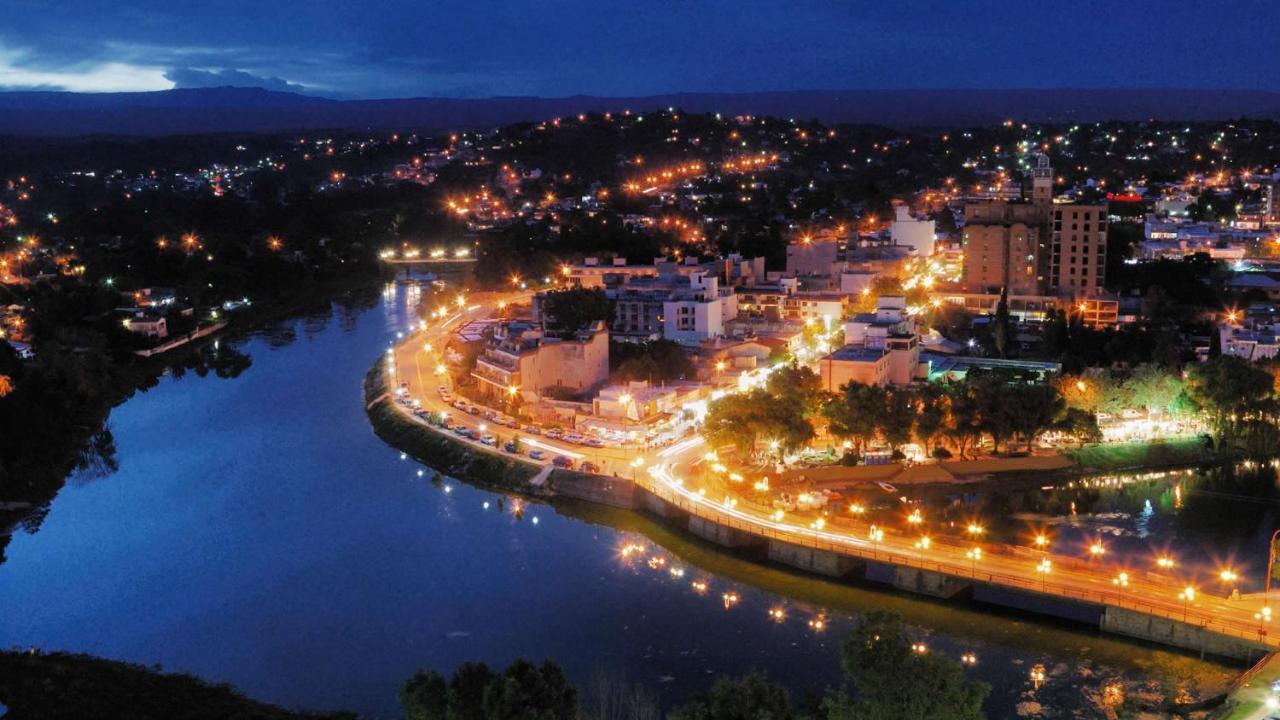 Departamentos Carlos Paz Bajada Al Lago Вилья-Карлос-Пас Экстерьер фото