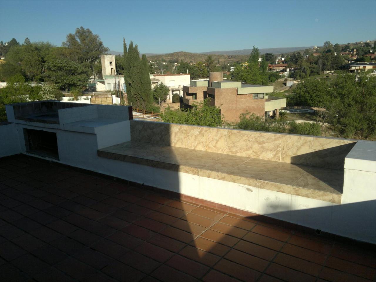 Departamentos Carlos Paz Bajada Al Lago Вилья-Карлос-Пас Экстерьер фото