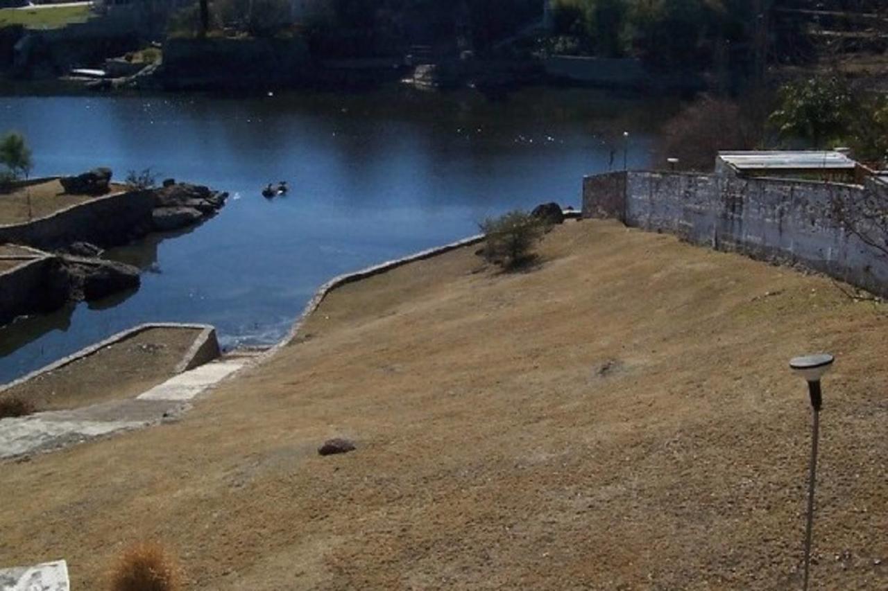 Departamentos Carlos Paz Bajada Al Lago Вилья-Карлос-Пас Экстерьер фото