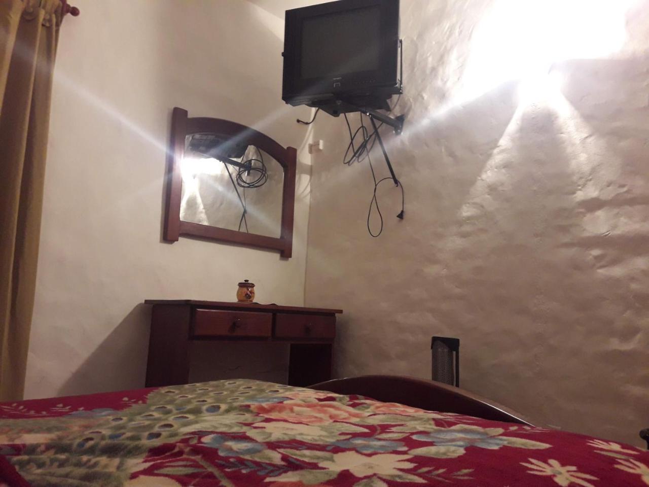 Departamentos Carlos Paz Bajada Al Lago Вилья-Карлос-Пас Экстерьер фото