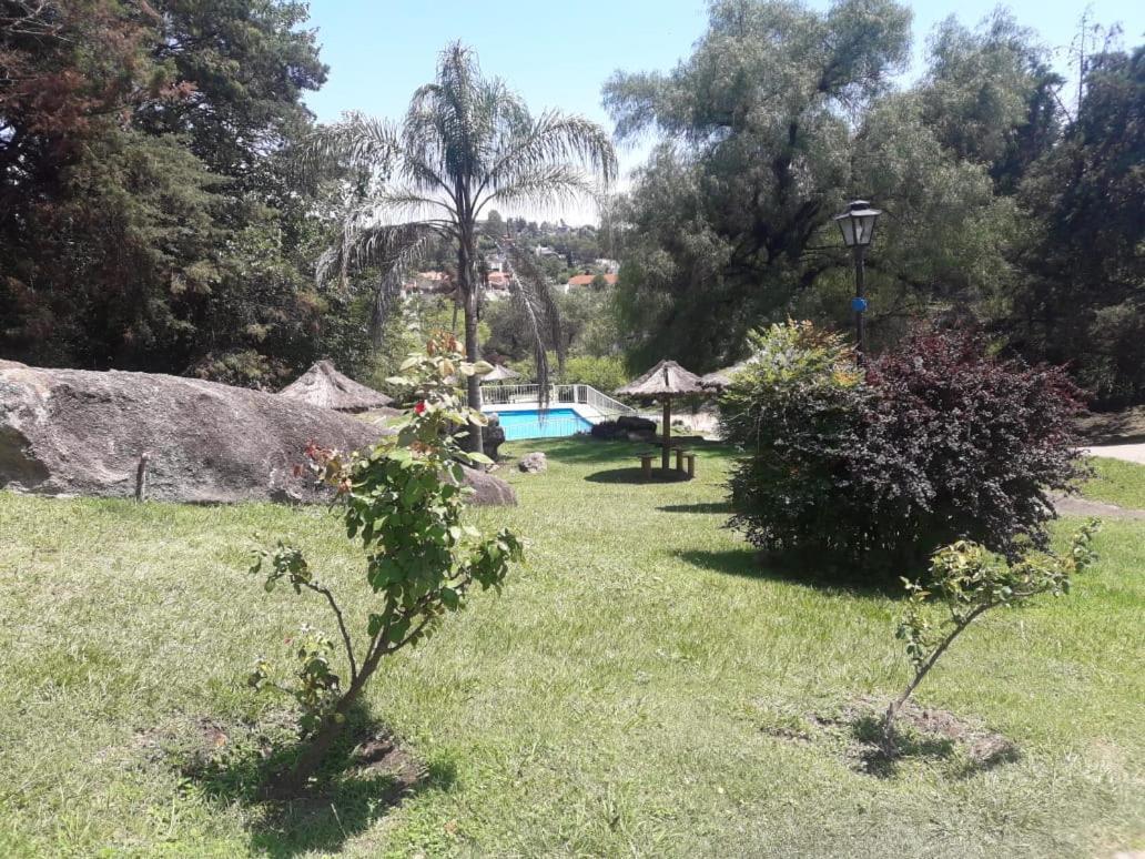 Departamentos Carlos Paz Bajada Al Lago Вилья-Карлос-Пас Экстерьер фото