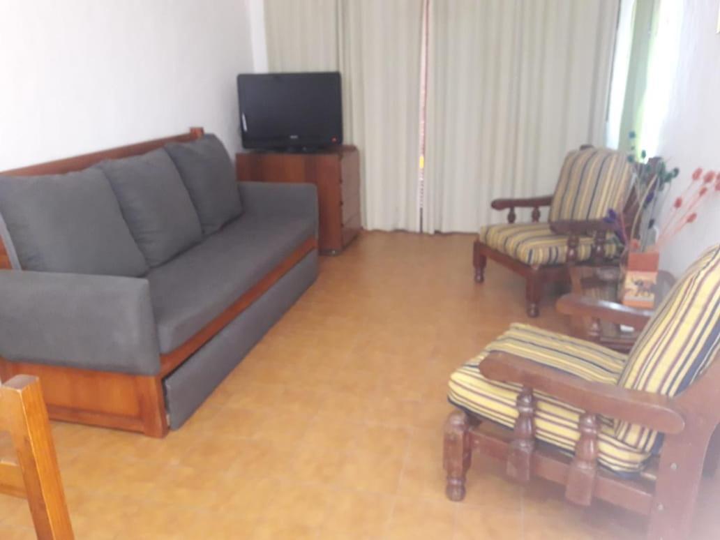 Departamentos Carlos Paz Bajada Al Lago Вилья-Карлос-Пас Экстерьер фото