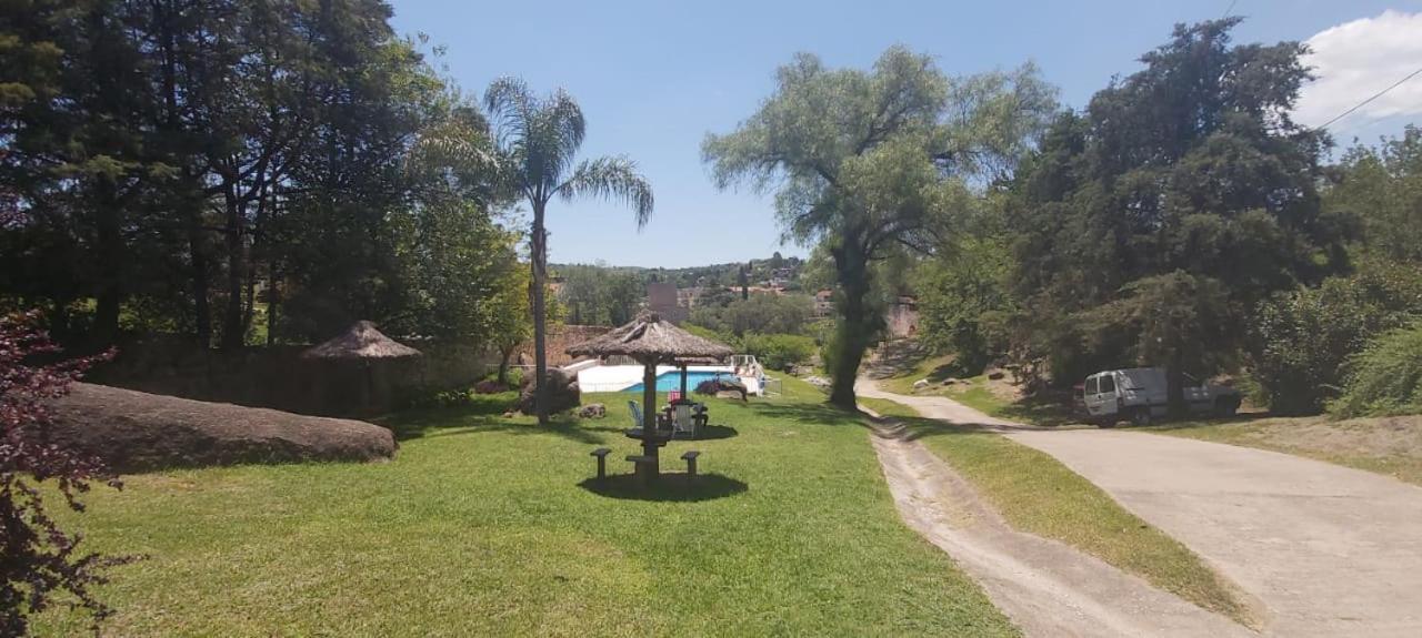 Departamentos Carlos Paz Bajada Al Lago Вилья-Карлос-Пас Экстерьер фото