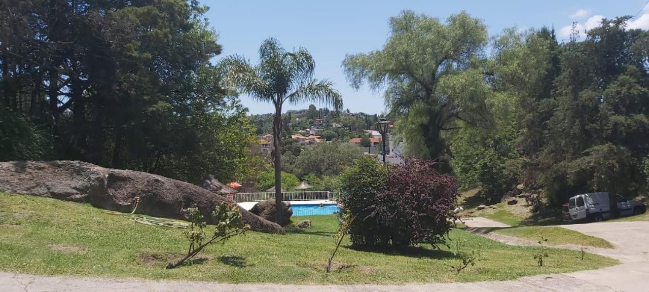 Departamentos Carlos Paz Bajada Al Lago Вилья-Карлос-Пас Экстерьер фото